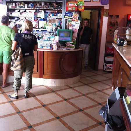 Motel White House Cerveteri Exterior foto